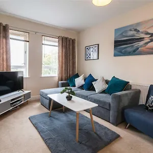  Apartment Lambley Court - Light, Open And Inviting United Kingdom