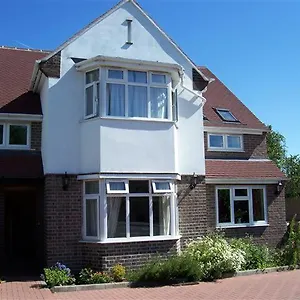 3* Bed & Breakfast Alington House